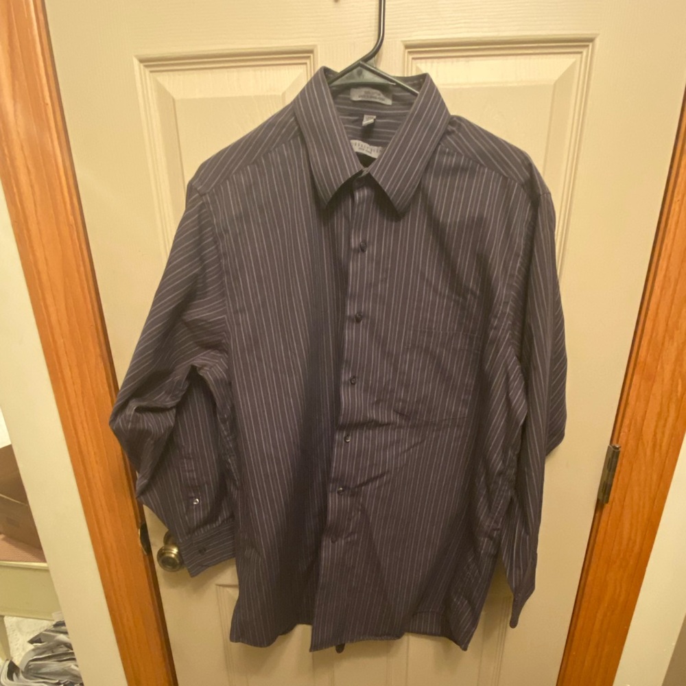 Men’s Geoffrey Beene long sleeve dress shirt size L